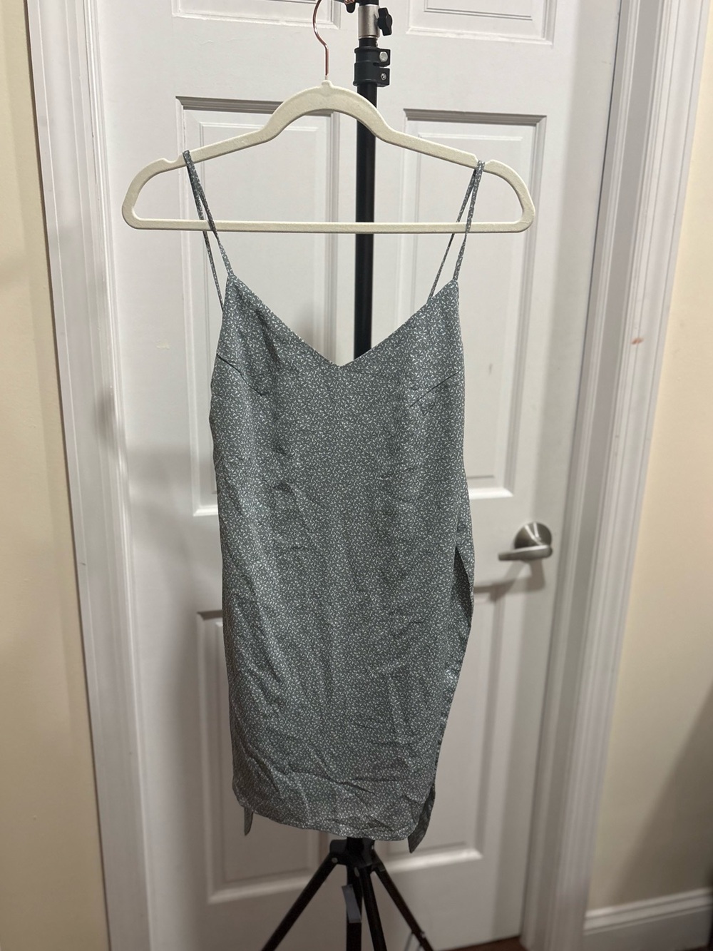 Forever 21 Blueish/Green Patterned Dress